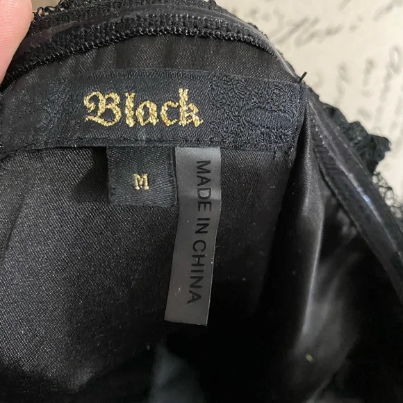 Black short party dress - Picture 2 of 10